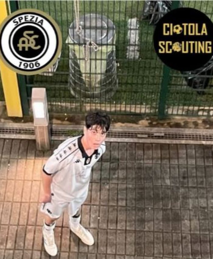 Piccolo bomber in prova alla societa Spezia